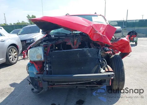 2009 Ford Escape Xlt z USA, uszkodzony, nr VIN 1FMCU03739KA81065